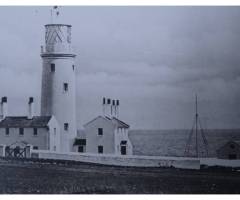 12-Middle_Lighthouse-136_10